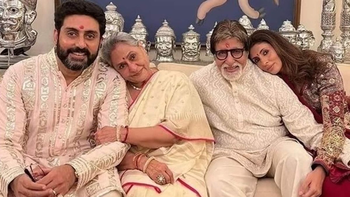 Jaya Bachchan Opens Up About Parenting and Letting Go - -152797017